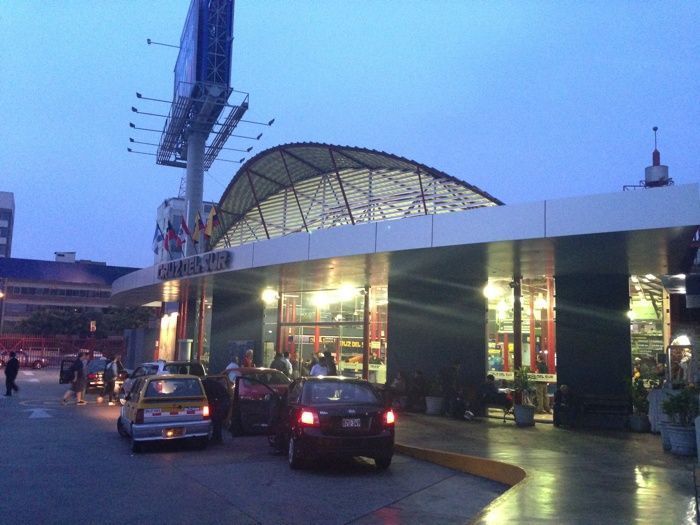 Estación Cruz del Sur en Perú