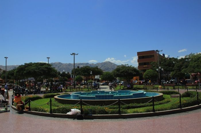 Plaza Bolognesi en Nazca