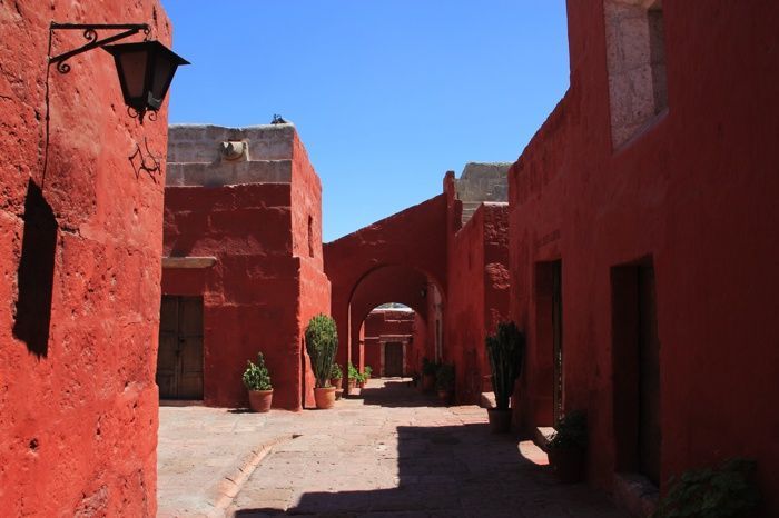 Tranquilidad en el Monasterio de Arequipa