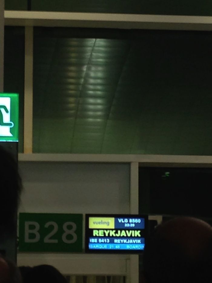 A punto de embarcar en el vuelo que nos llevará a Islandia