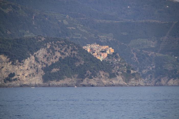 Vistas de Corniglia desde Monterosso