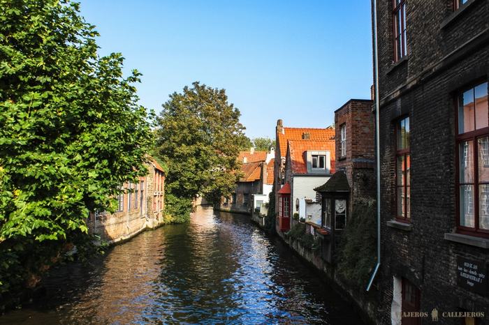 Brujas desde Charleroi
