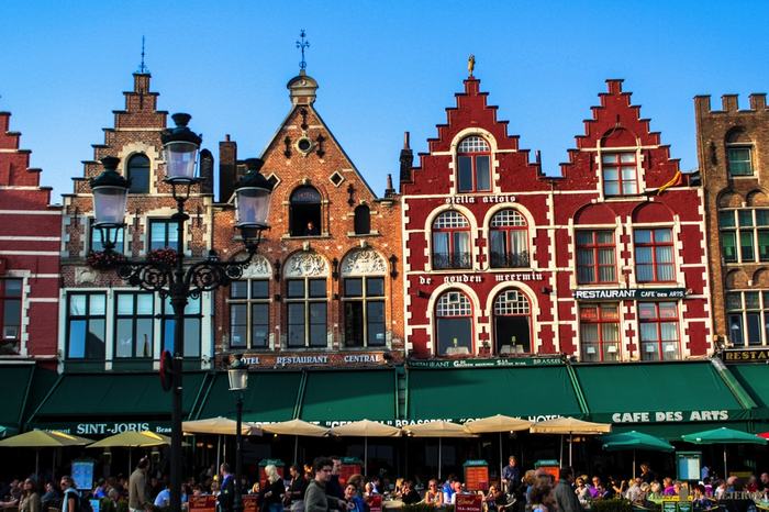 brujas desde Charleroi brujas2
