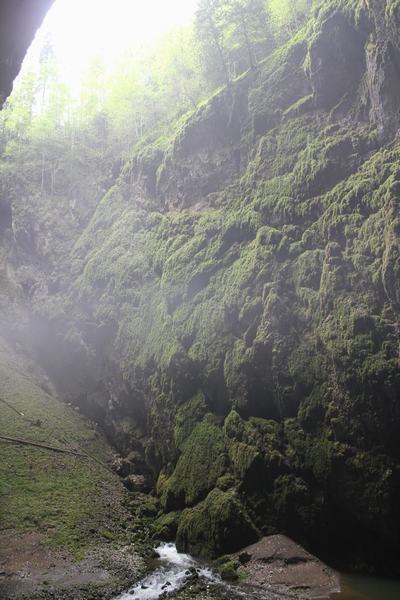 Las cuevas kársticas de Moravia
