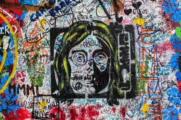 Muro de John Lennon en el barrio de Mala Strana