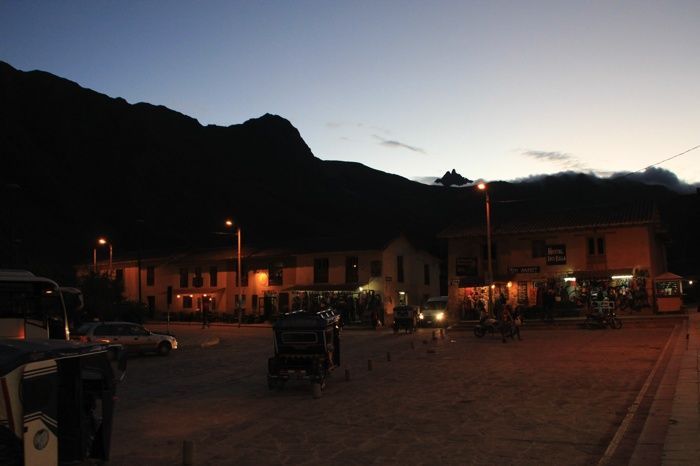 Llega la noche a Ollantaytambo