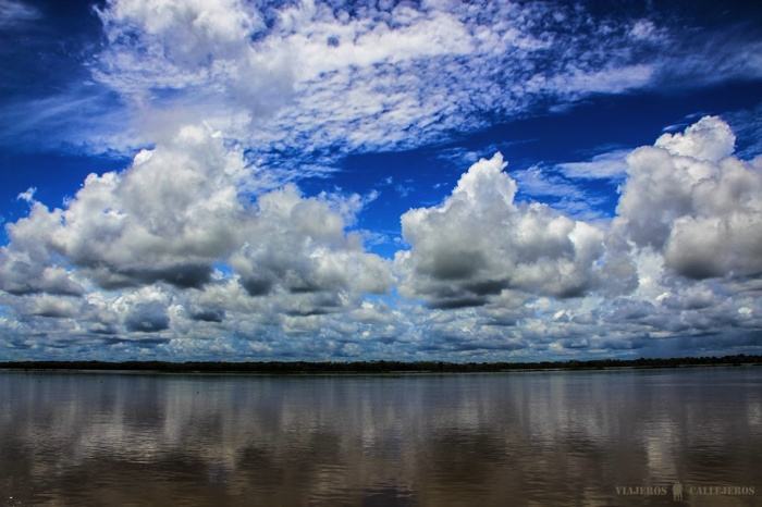 Camino a la comunidad de San Juan en el río Amazonas