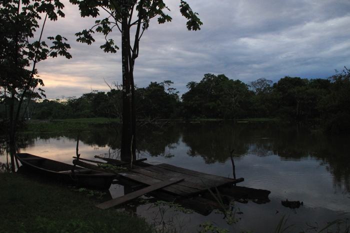 Comunidad de San Juan en el río Amazonas