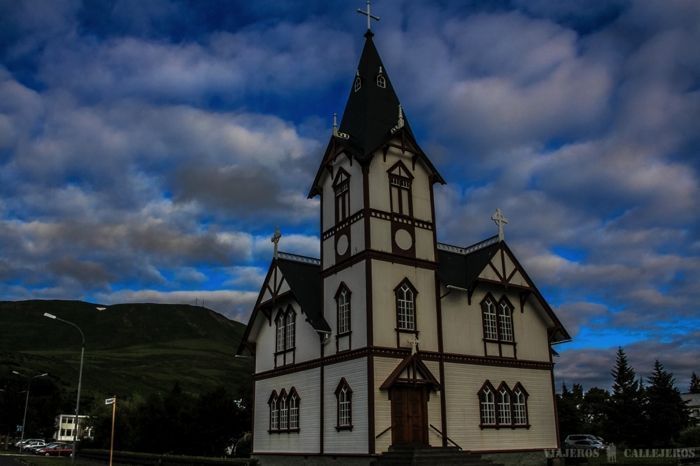 Iglesia de Húsavík