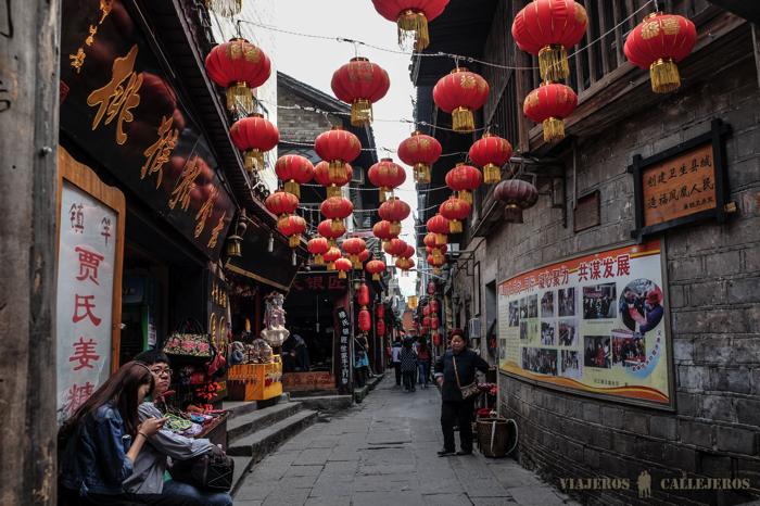 Color en las calles de Fenghuang