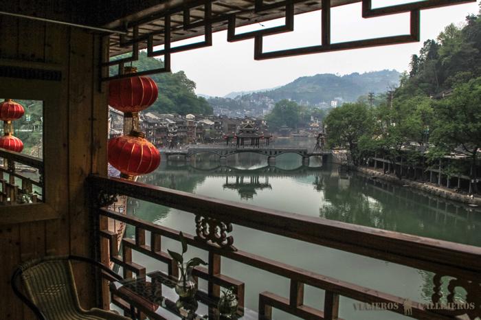 Vistas de Fenghuang desde la habitación de nuestro hotel