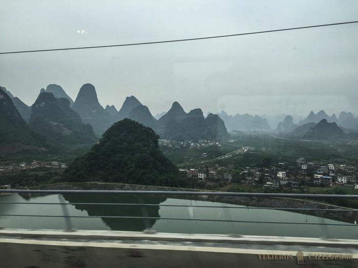 Dejando Guilin en el tren que nos llevará a Shenzhen