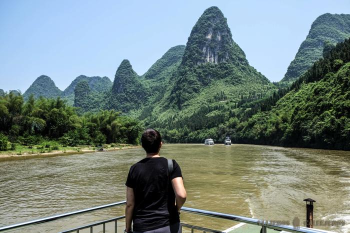 Impresionantes paisajes desde el crucero por el río Li