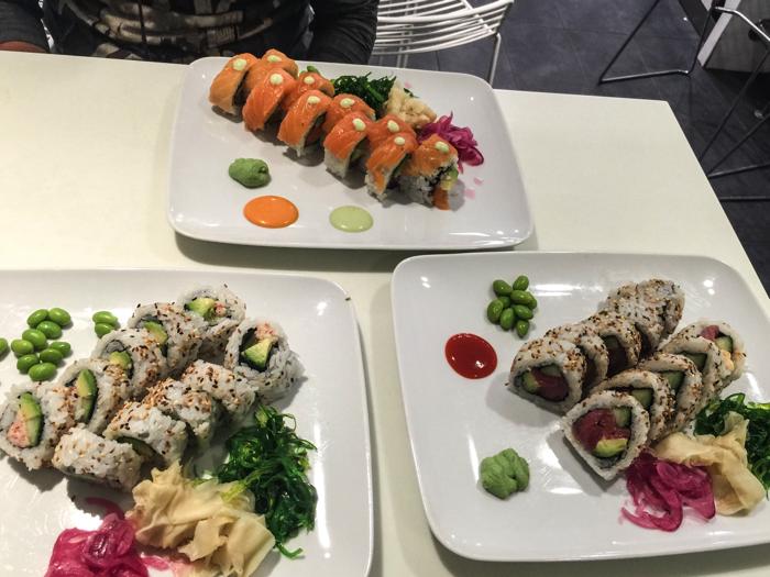 Cenando sushi en Estocolmo
