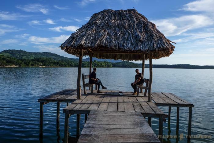 Impresionantes rincones en el Lago Macanche