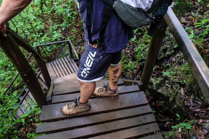 Estado de nuestras botas después de la caminata al mirador