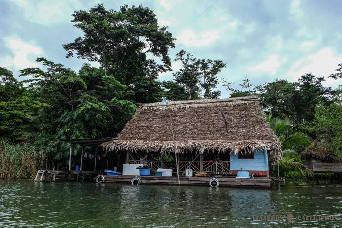 Lancha de Río Dulce a Livingston