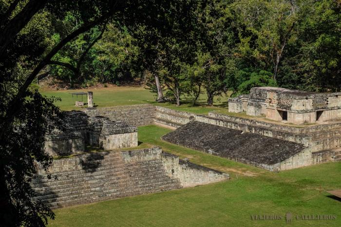 Perspectiva de Copán desde la Acrópolis