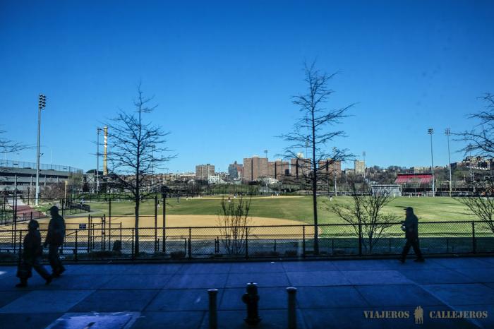Deportes al lado del Estadio de los Yankees