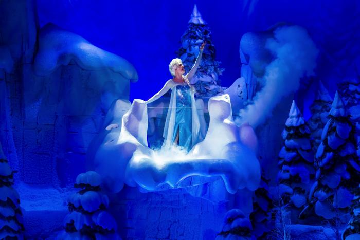 frozen-disneyland