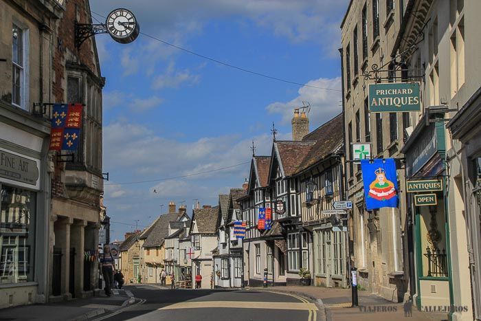 Calle curva en Wichcombe
