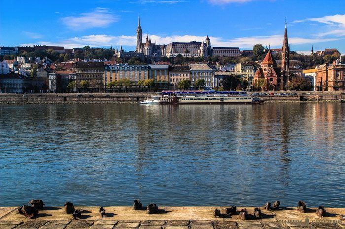 Pasear por la orilla del Danubio