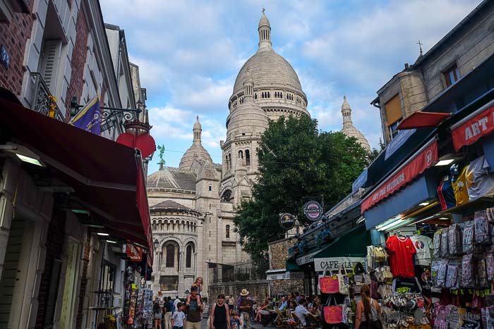 Empieza a caer la tarde en Montmartre