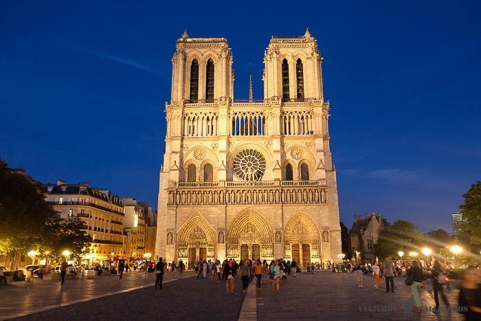 Tour de misterios y leyendas, uno de los mejores free tours en París