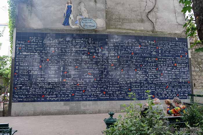 Muro Je Taime en el barrio de Montmartre