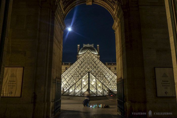 Despidiéndonos del Louvre