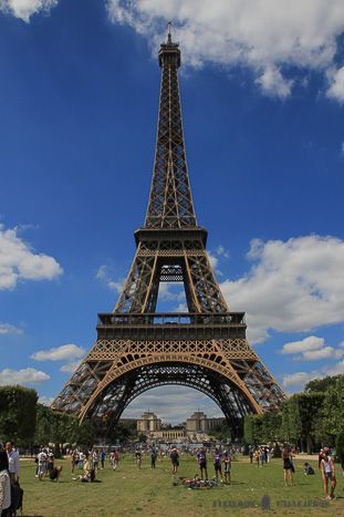 Torre Eiffel desde el Campo de Marte