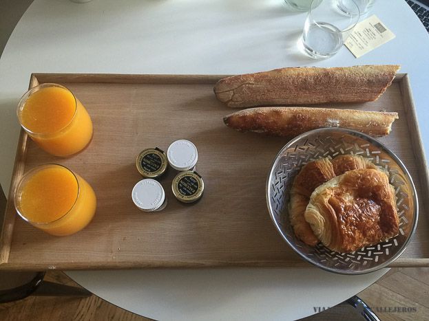Desayuno en la Residencia de Nell