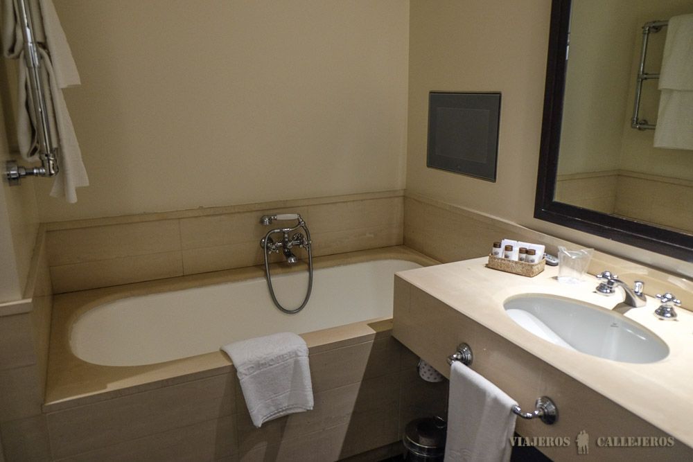 Baño. Habitación Doble Ejecutivo