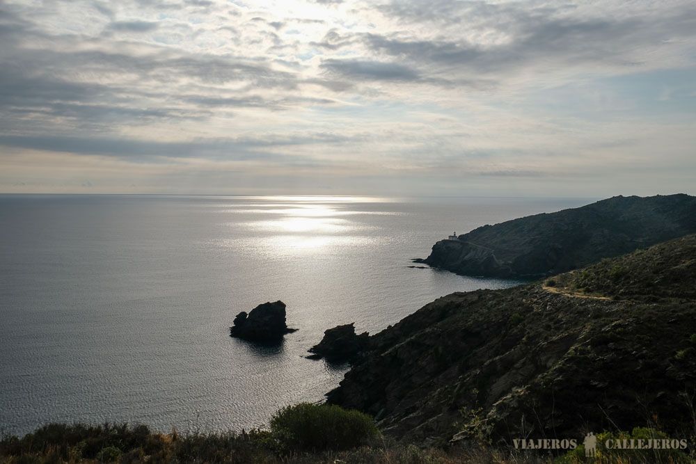 Camino al Faro de Cala Nans