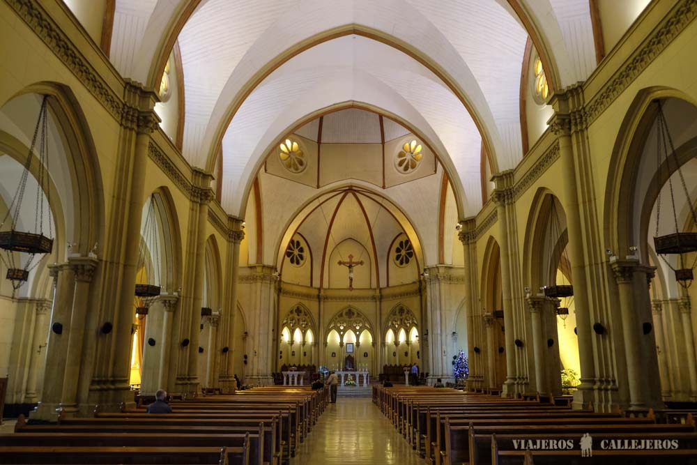 Interior de la Catedral de Valparaíso