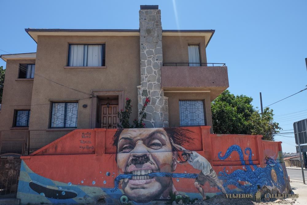 Mural en una casa de Valparaíso