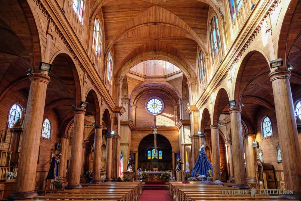 Interior Iglesia San Francisco de Castro