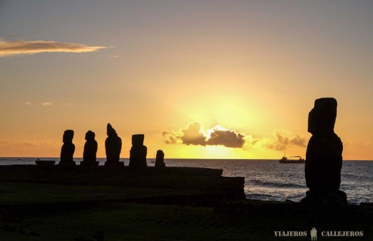 Atardecer en Tahai