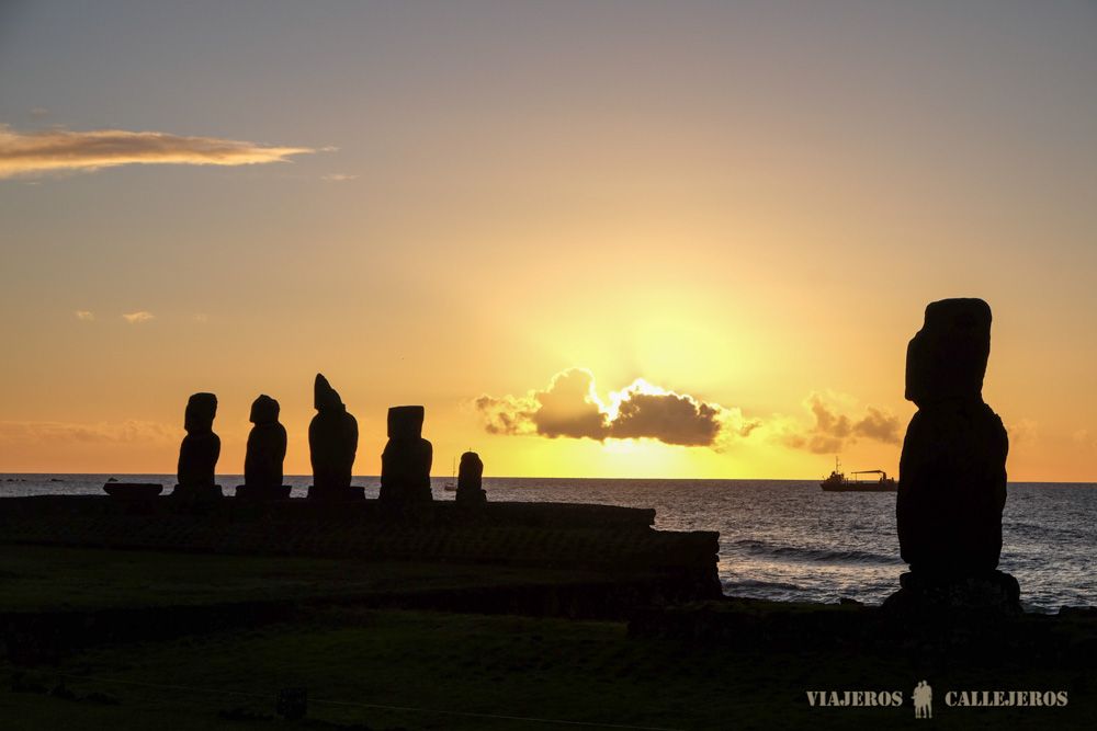 Atardecer en Tahai