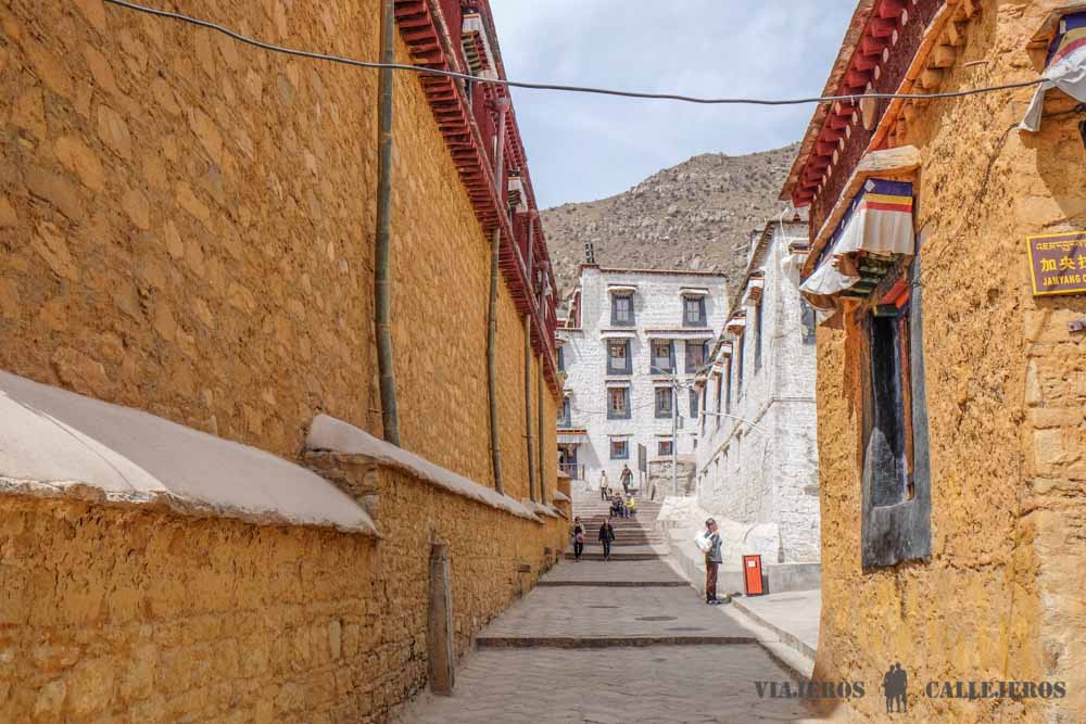 Monasterio de Drepung