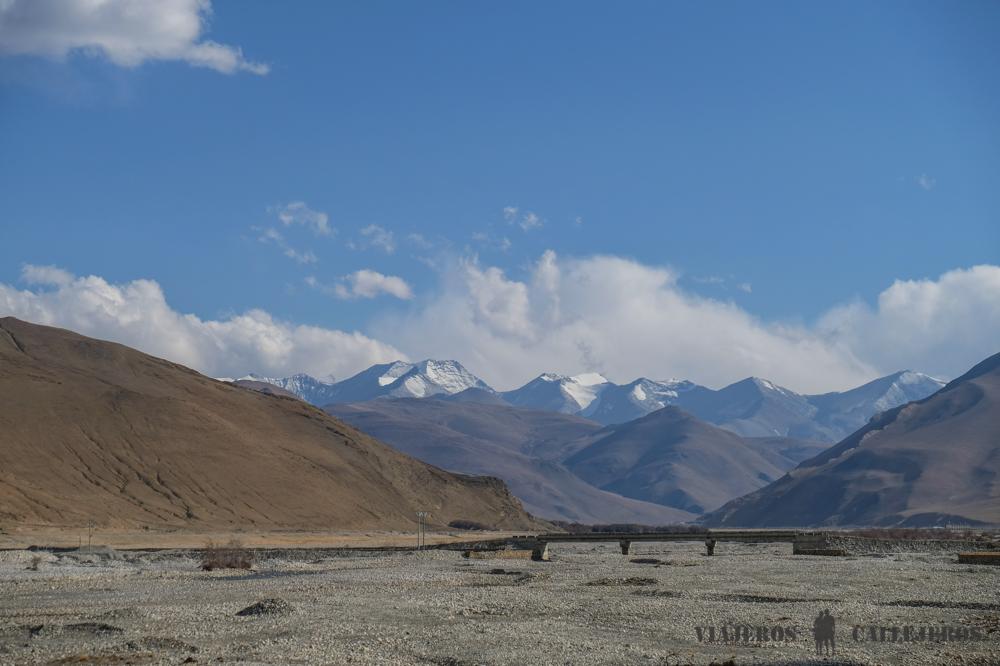 Camino al Campo Base del Everest