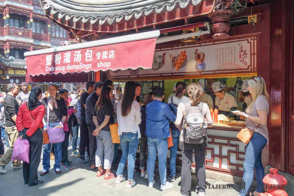 Puesto de dumplings en el Mercado Yuyuan