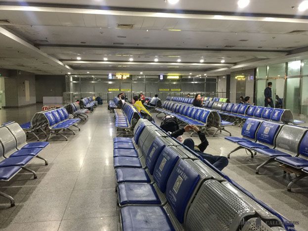 Sala de espera del tren de Shanghái a Lhasa
