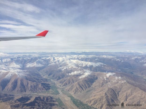 Sobrevolando el Tíbet