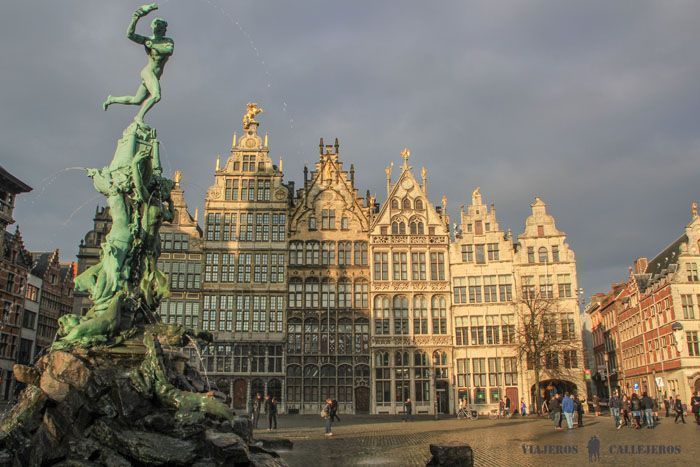 Amberes, otro de los destinos que no pueden faltar en la guía de Bélgica