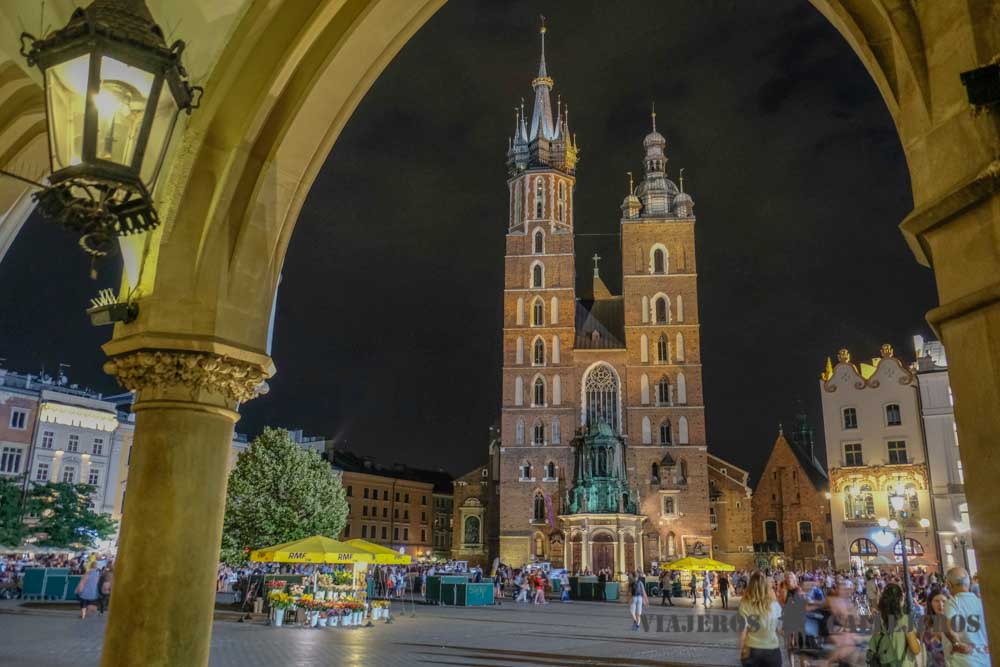 Cracovia de noche
