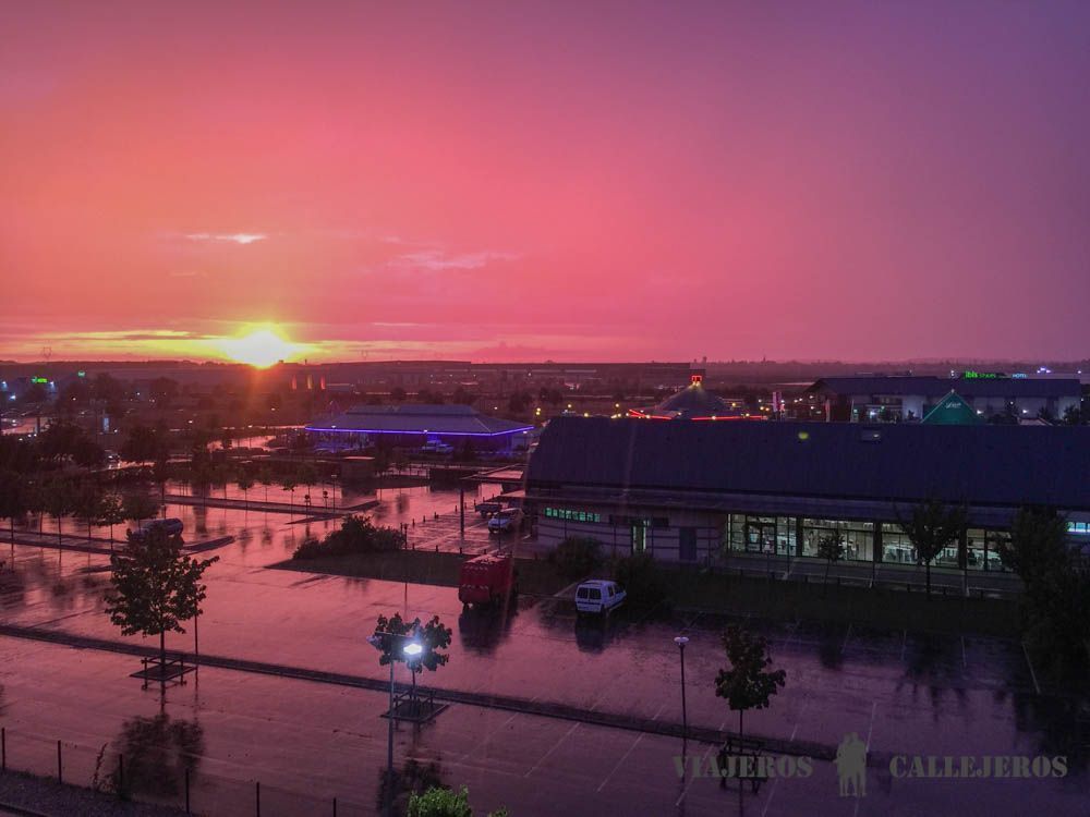 Atardecer desde el Ace Hotel Bourges