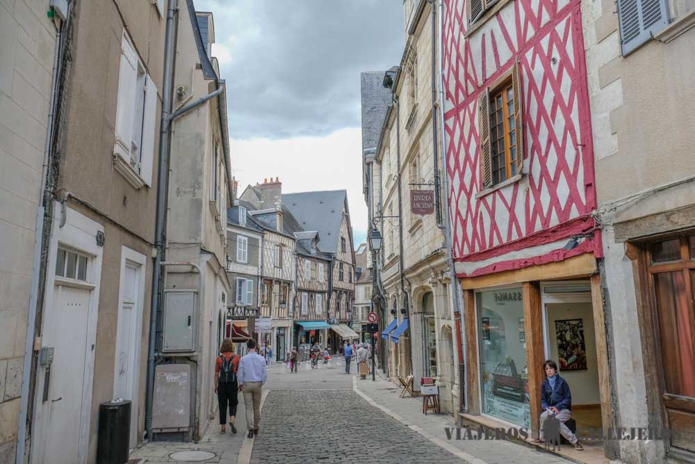 Bourges