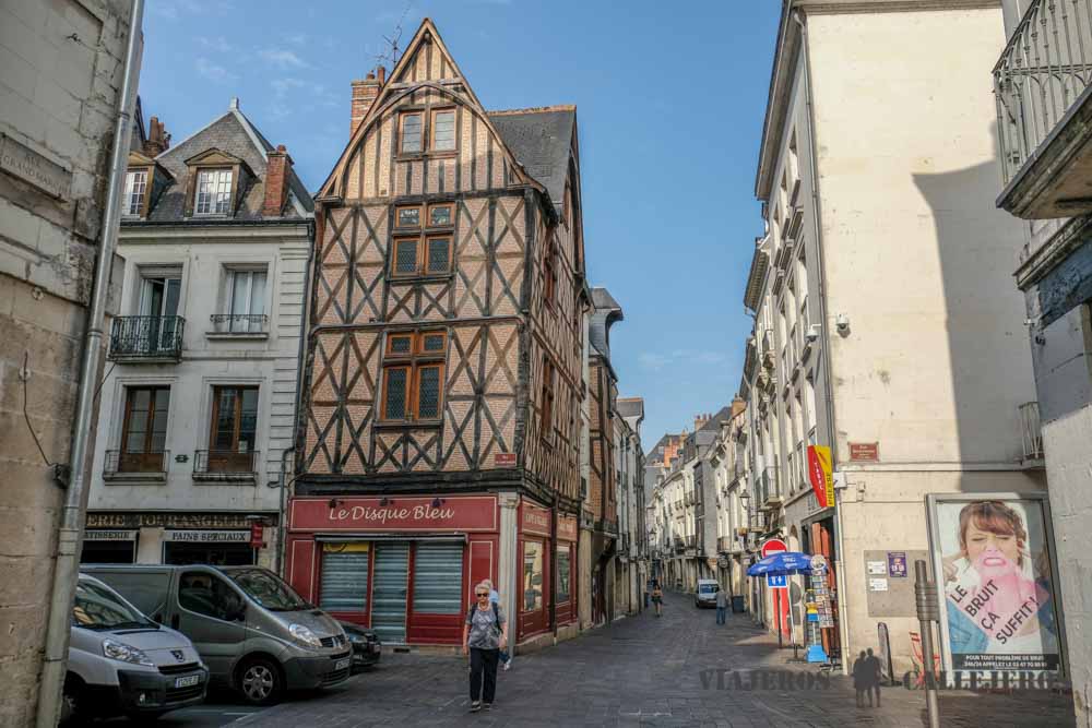 Calles del centro antiguo de Tours