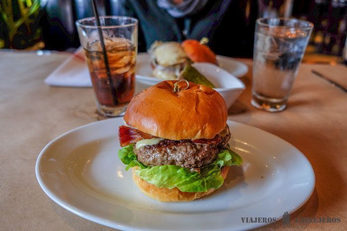 Probar la hamburguesa en un viaje a San Francisco